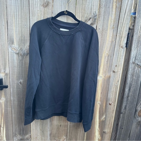 Everlane crewneck Sweatshirt Size medium - Picture 1 of 3